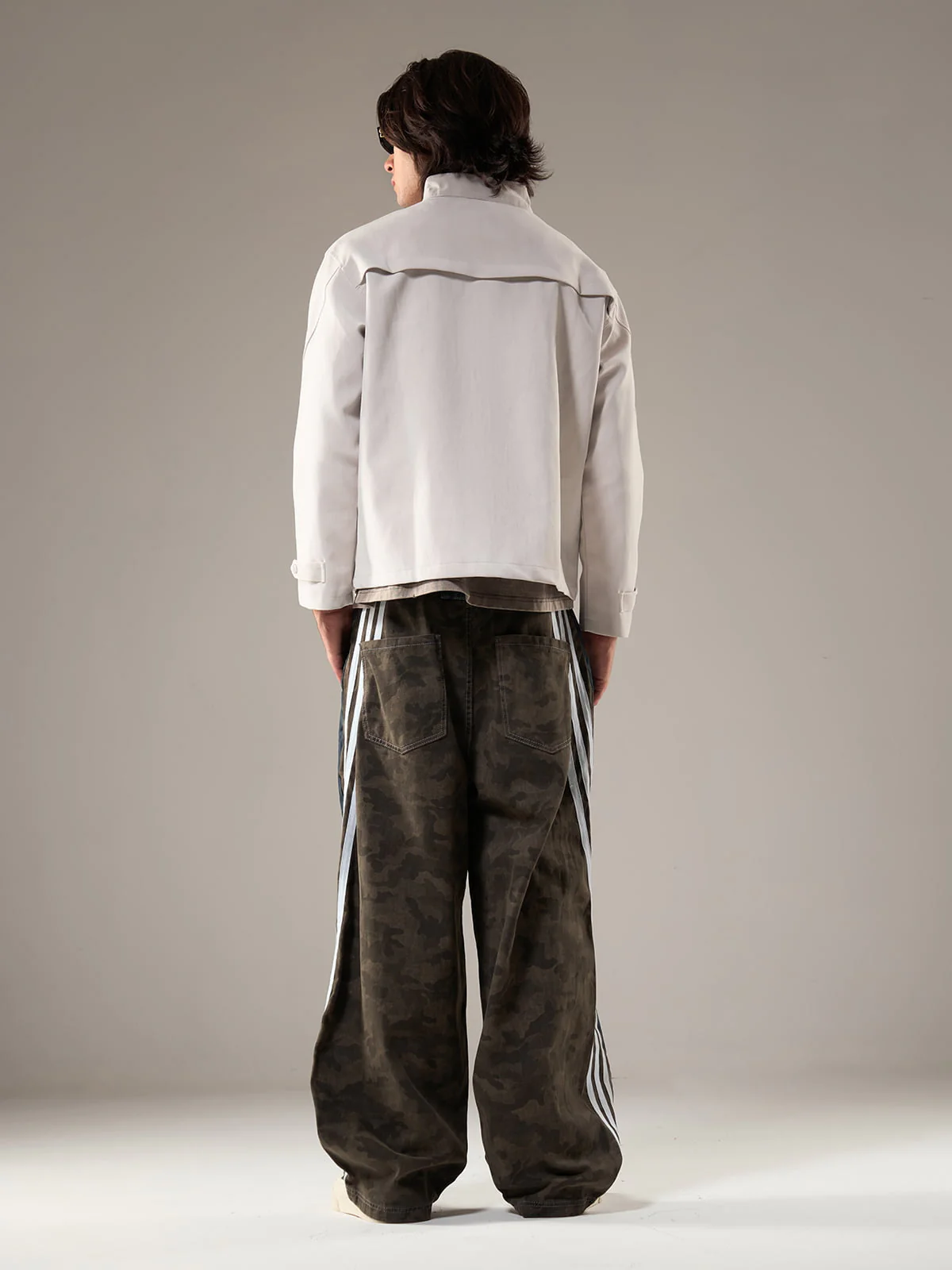 Washed Stripe Patchwork Totem Print Baggy Jeans - Image 9