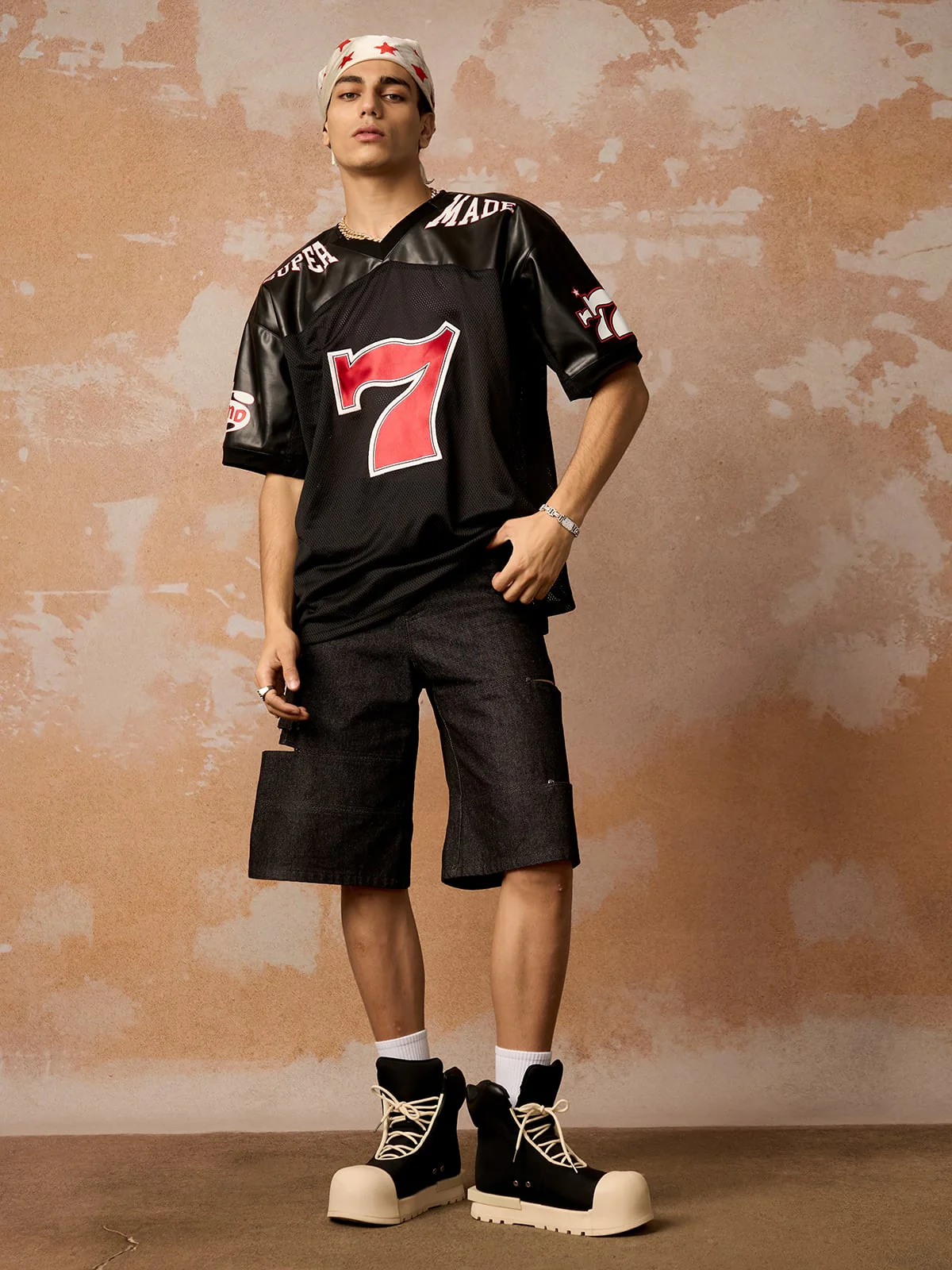 Original "SUPER 7" V-Neck Jersey T-SHIRT
