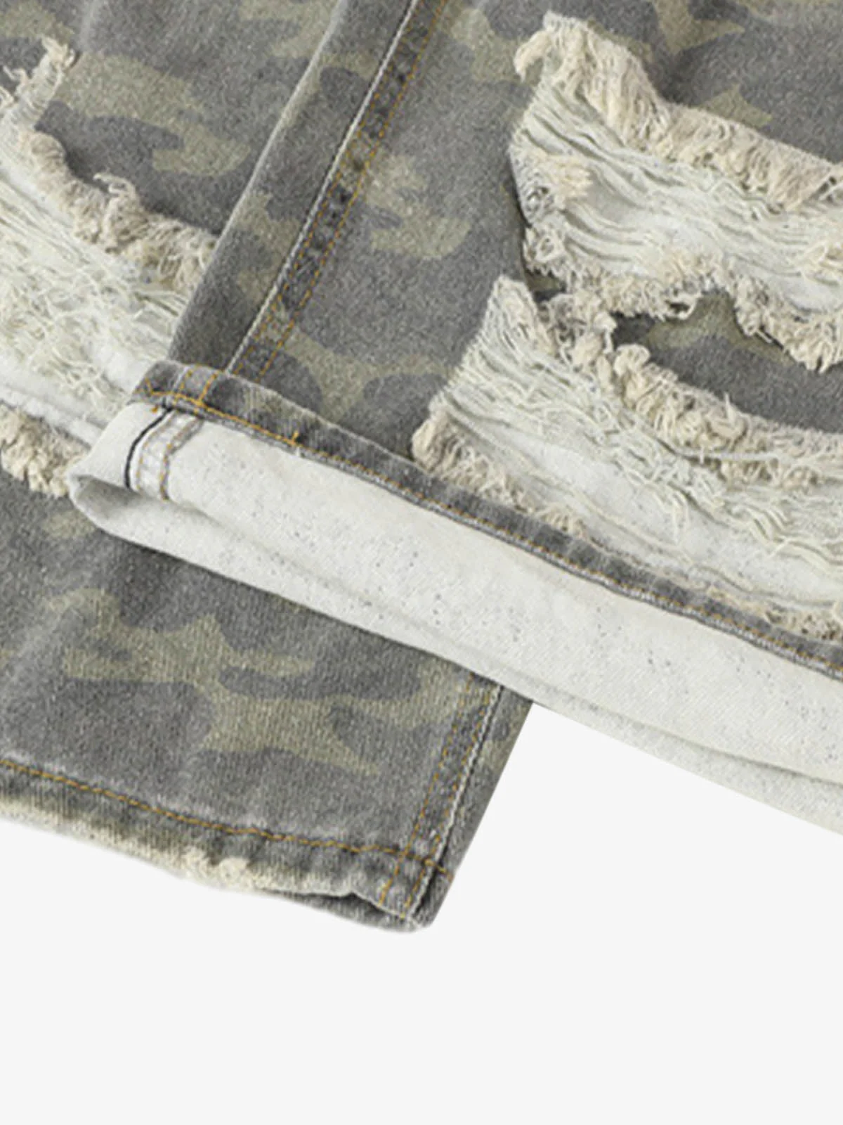 Camouflage Patchwork Ripped Cargo Jeans - 2452 - Image 9