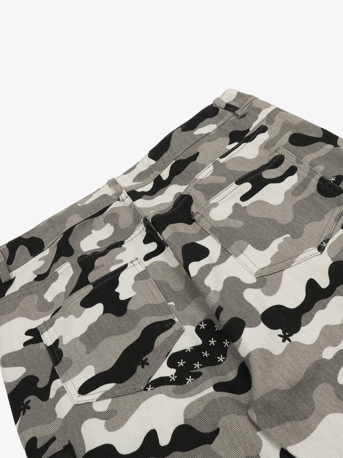 Checkerboard Patches Camo Cargo Flared Pants - Image 4
