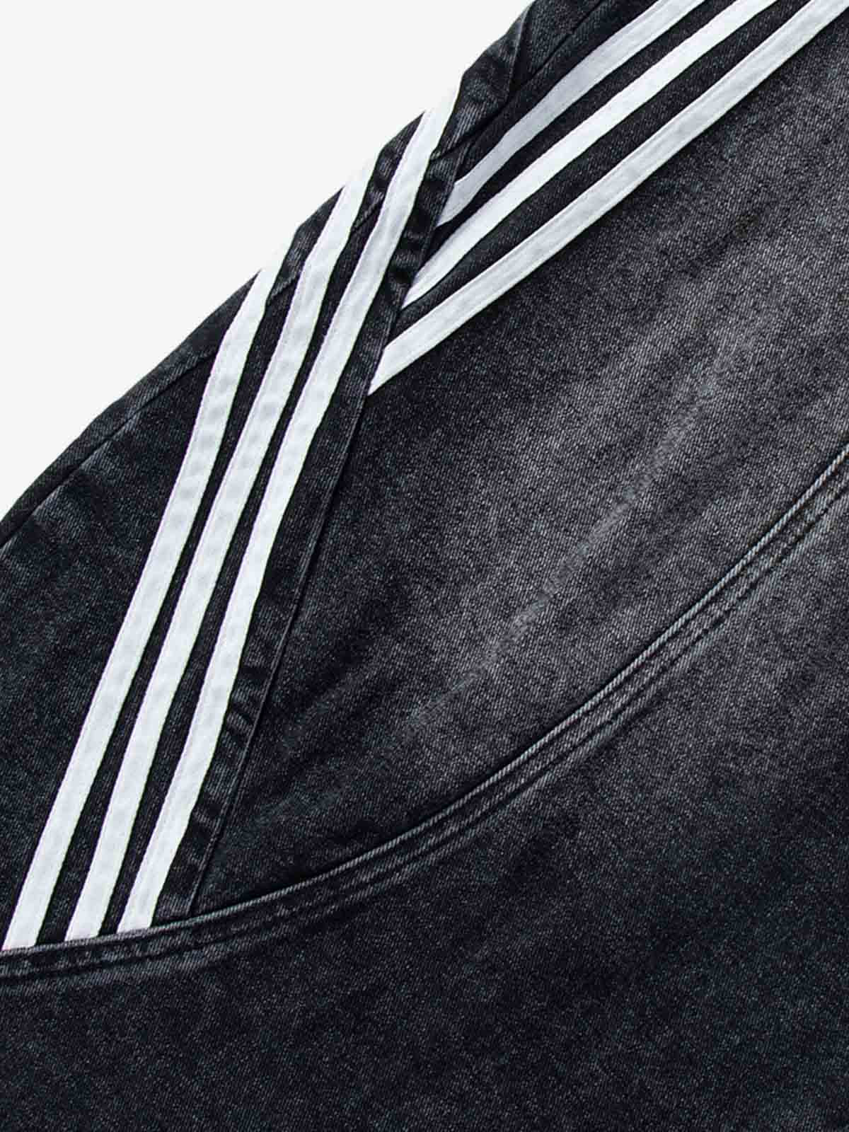 Contrast Stripe Panel Barrel Denim Jeans - Image 8