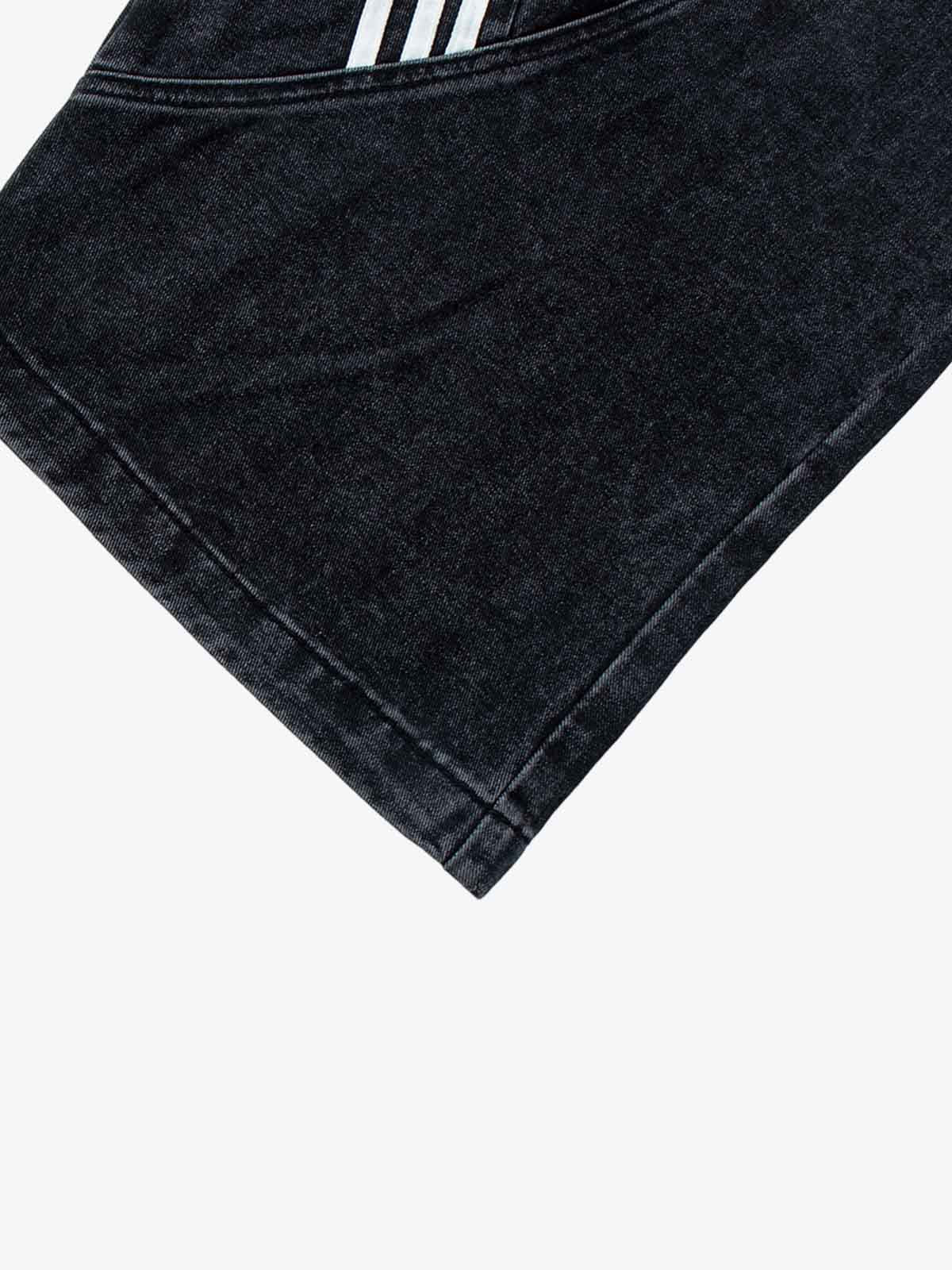 Contrast Stripe Panel Barrel Denim Jeans - Image 9