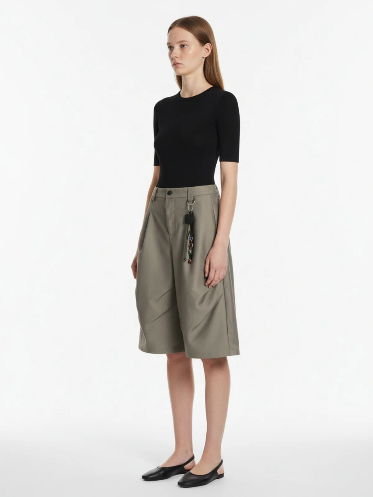 Deconstructed Pleated Pendant Casual Jorts - Image 5