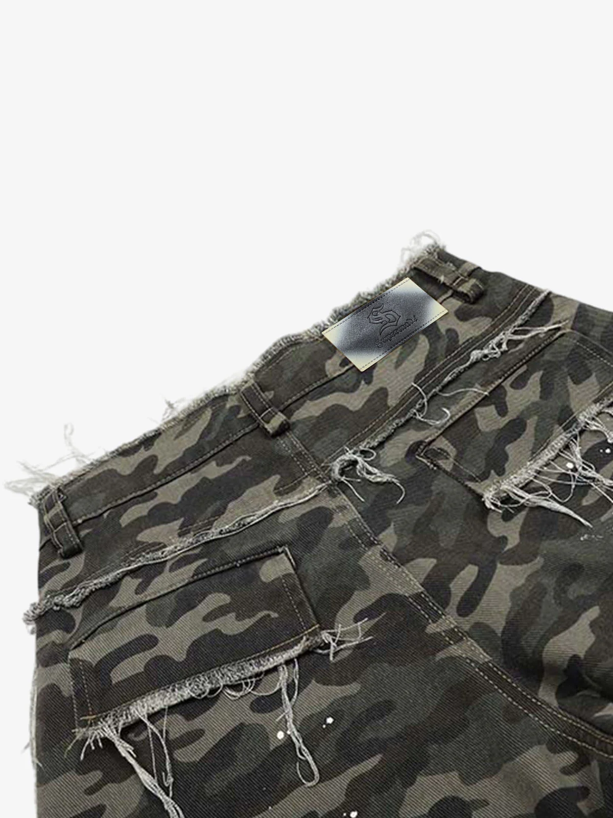 Distressed Frayed Camo Cargo Jorts - Image 5