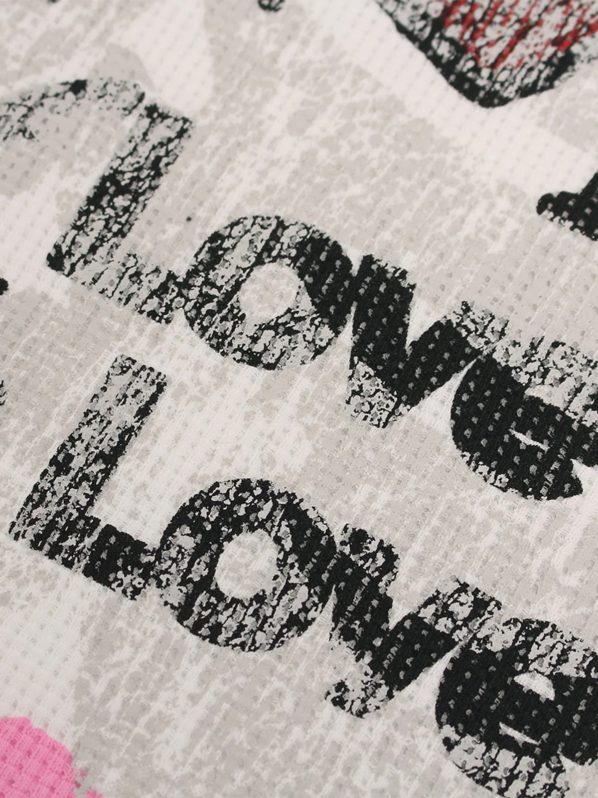 Distressed Heart Graphic Waffle Knit Short Sleeve T-Shirt - Image 9