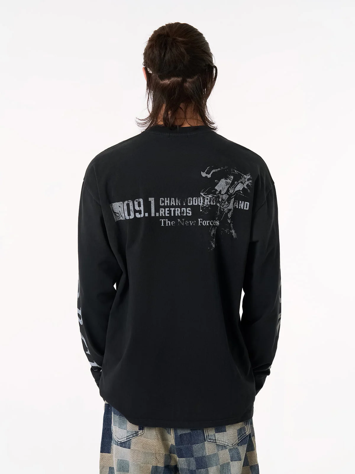 Distressed NO. 09 Long Sleeve T-Shirt - Image 9