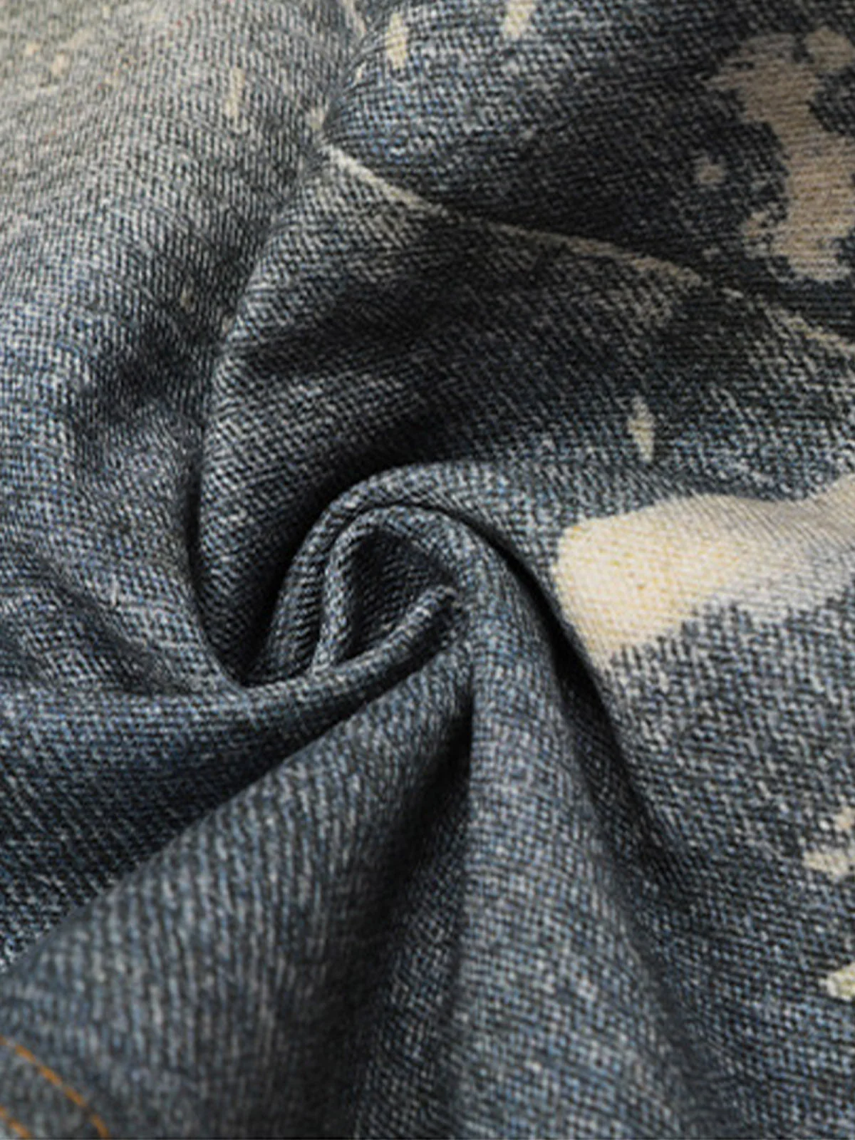 Distressed Washed Dirty Spray Straight Leg Jeans - Image 7