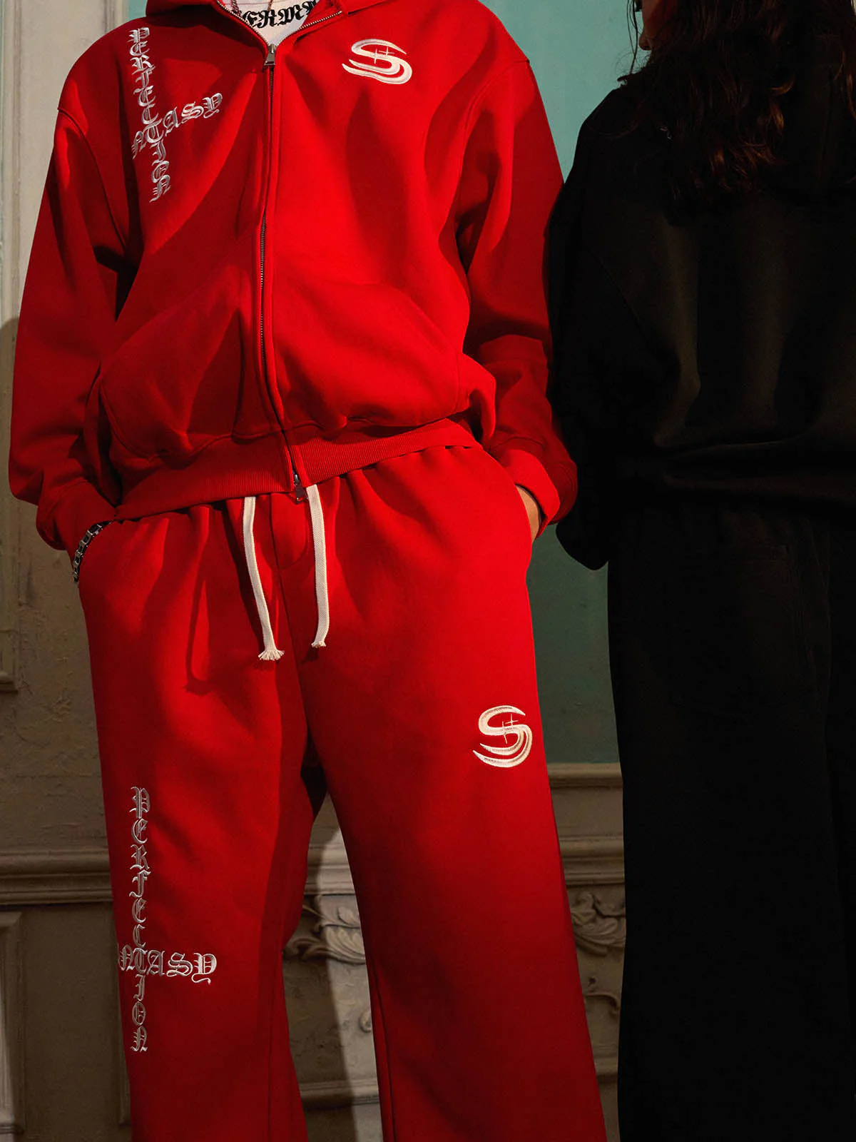 Gothic Letter Cross Embroidery Zip Up Hoodie and Sweatpants Set - Image 10