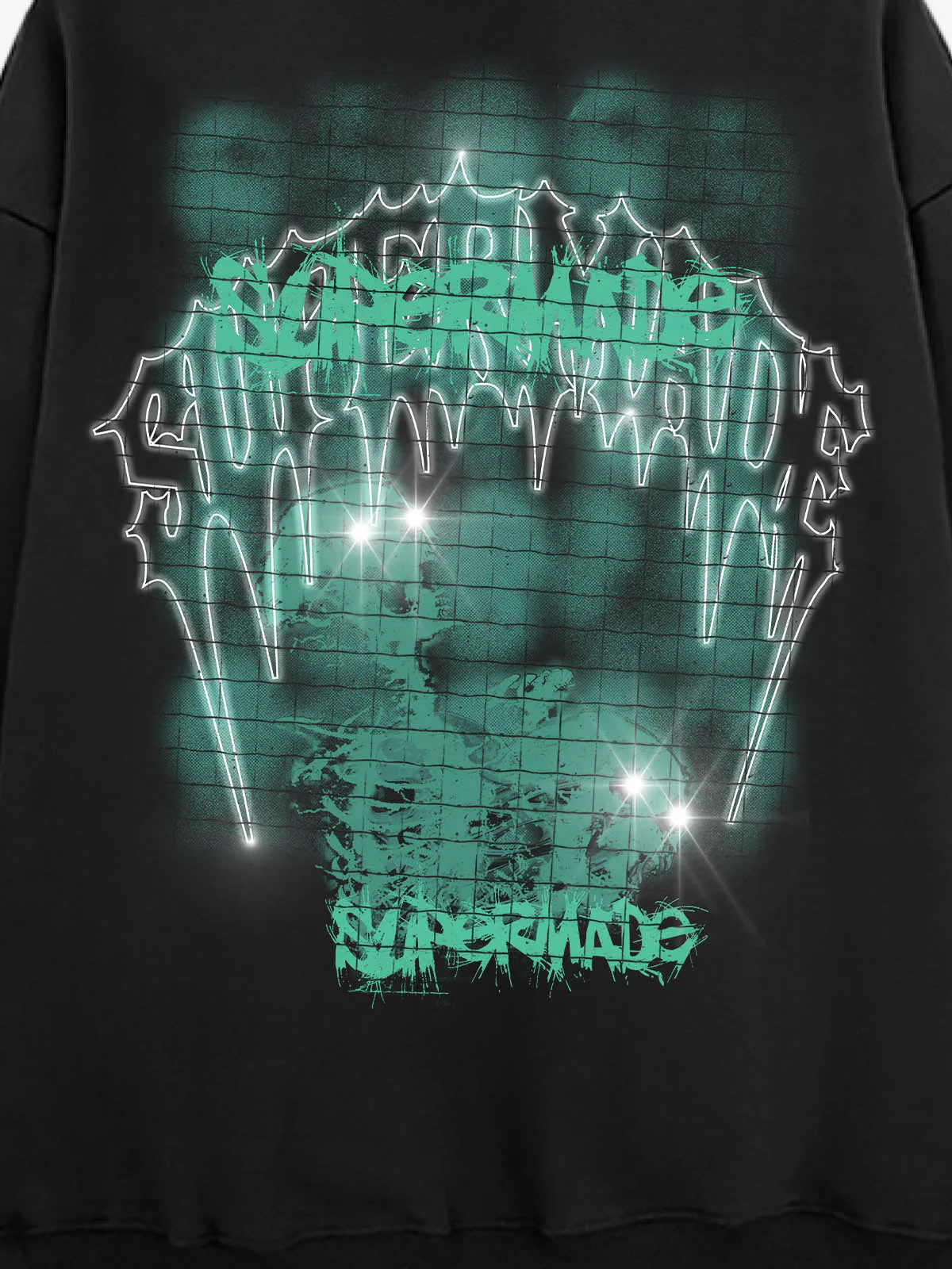 Gothic Skull Graphic Hoodie - Image 12