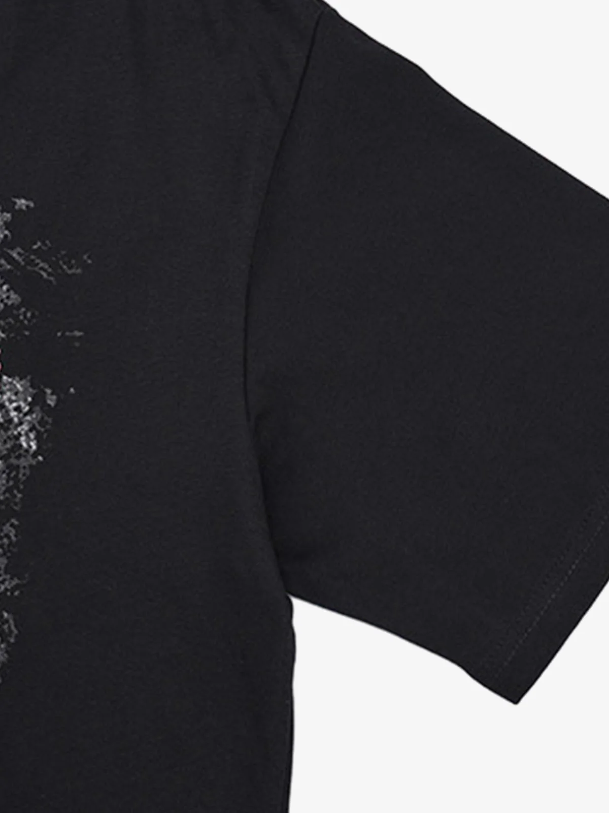 Grunge “ME YOU” Heart Graphic T-Shirt - Image 6
