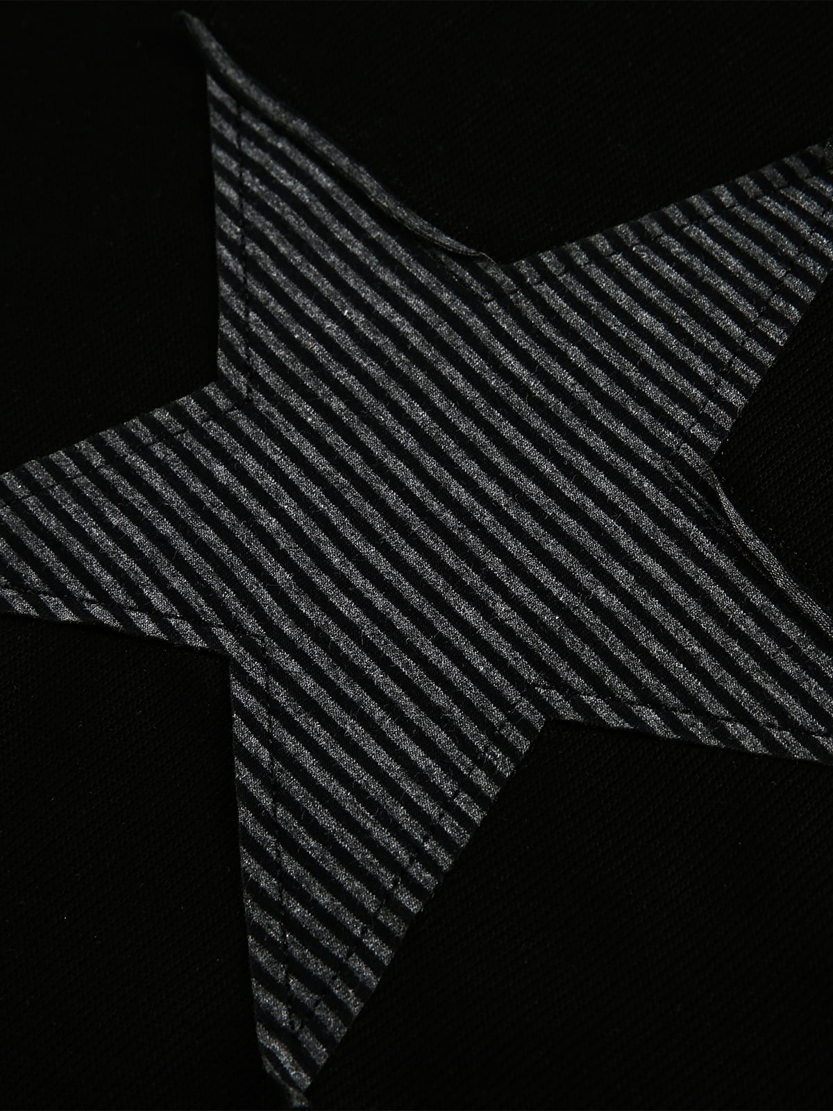 Layered Crewneck Star Print Long-Sleeve T-Shirt - Image 4