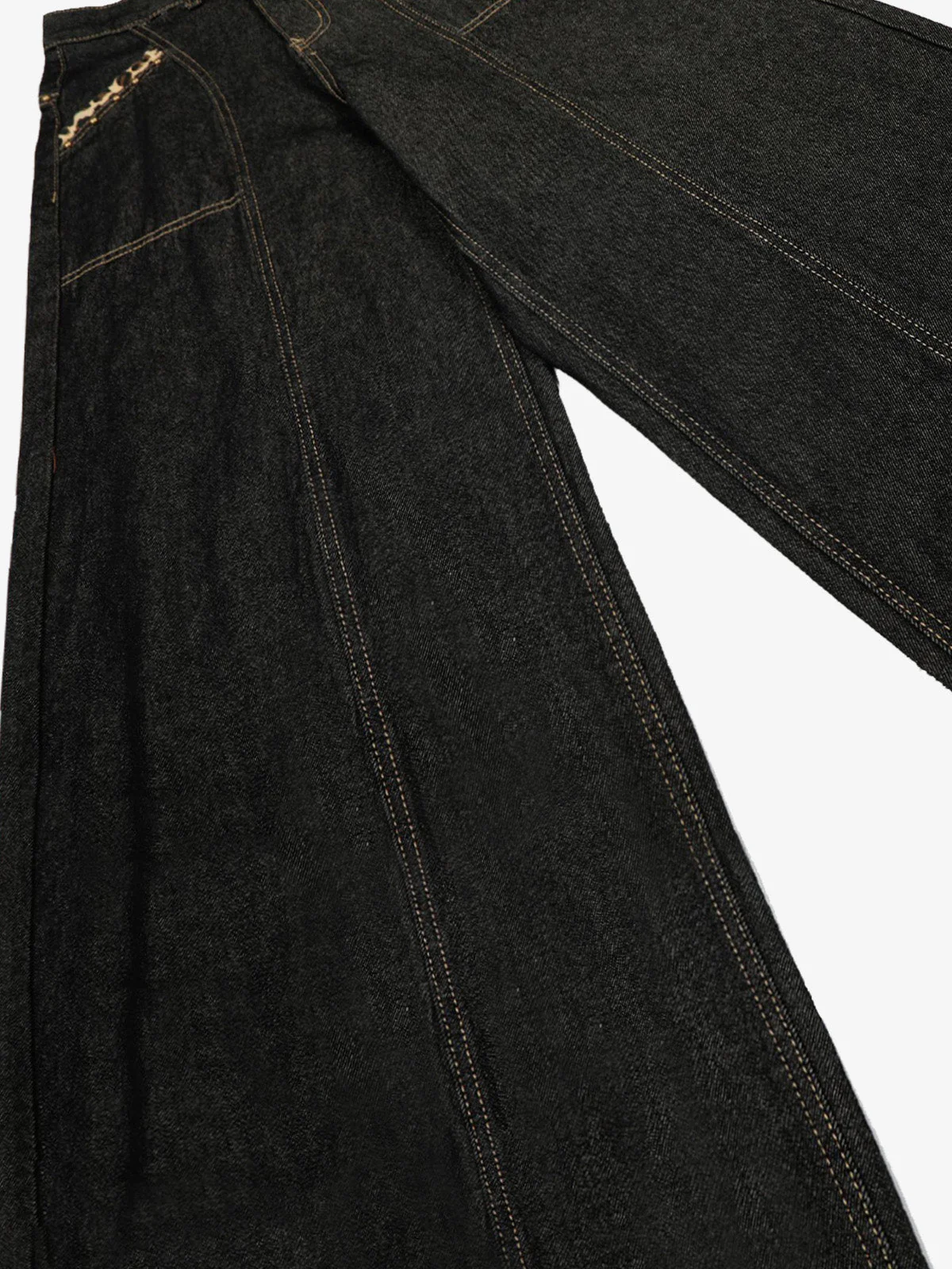 Leopard Patch Embroidered Curved-Leg Jeans - Image 7