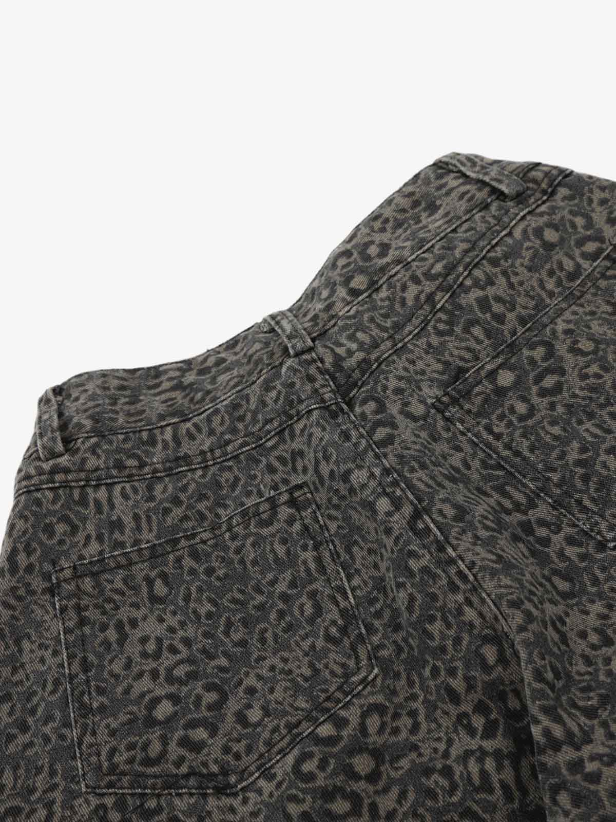 Leopard Pleated Wide Leg Denim Barrel Jeans - Image 6