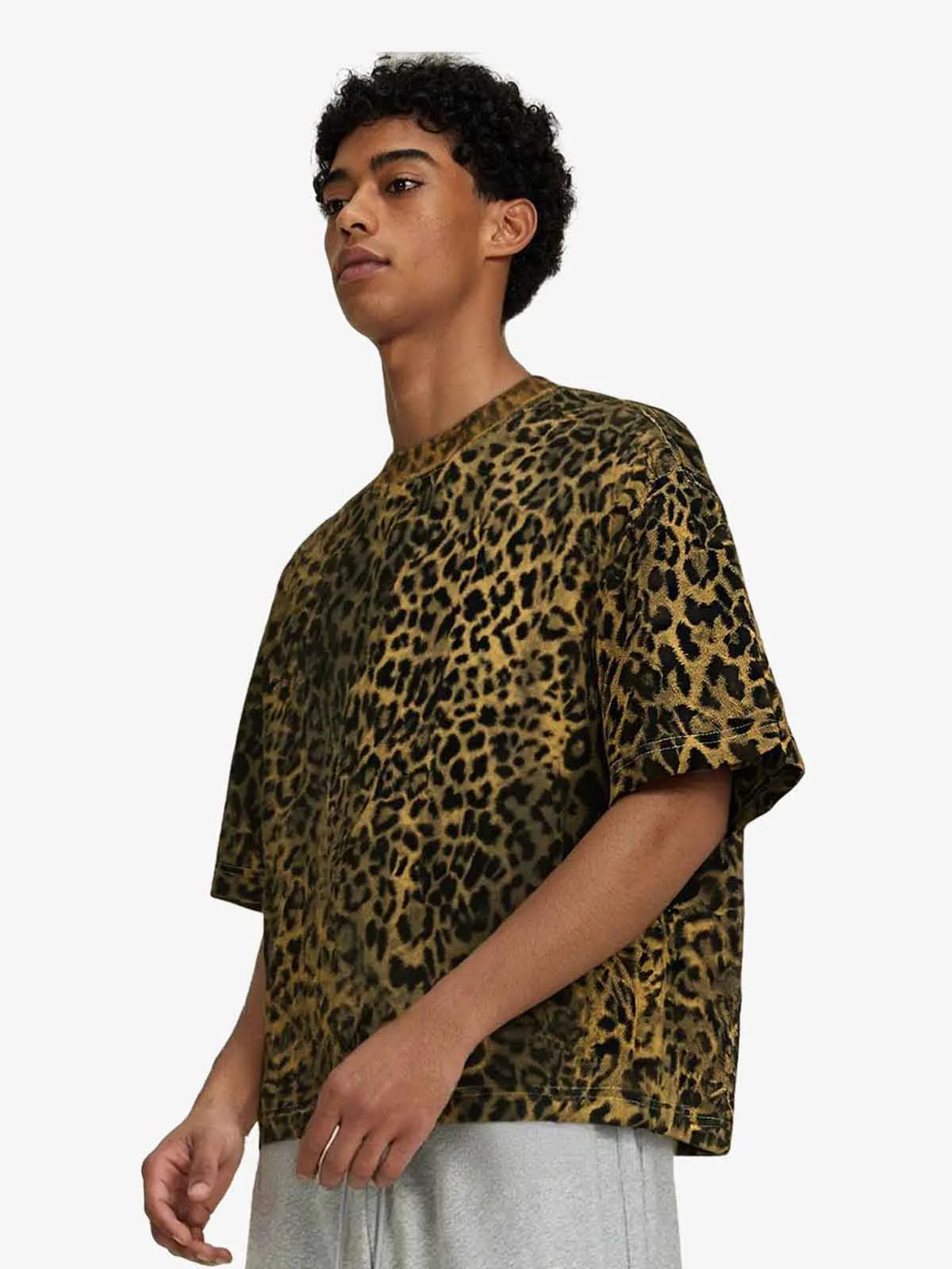 Leopard Print Oversized T-Shirt - Image 7