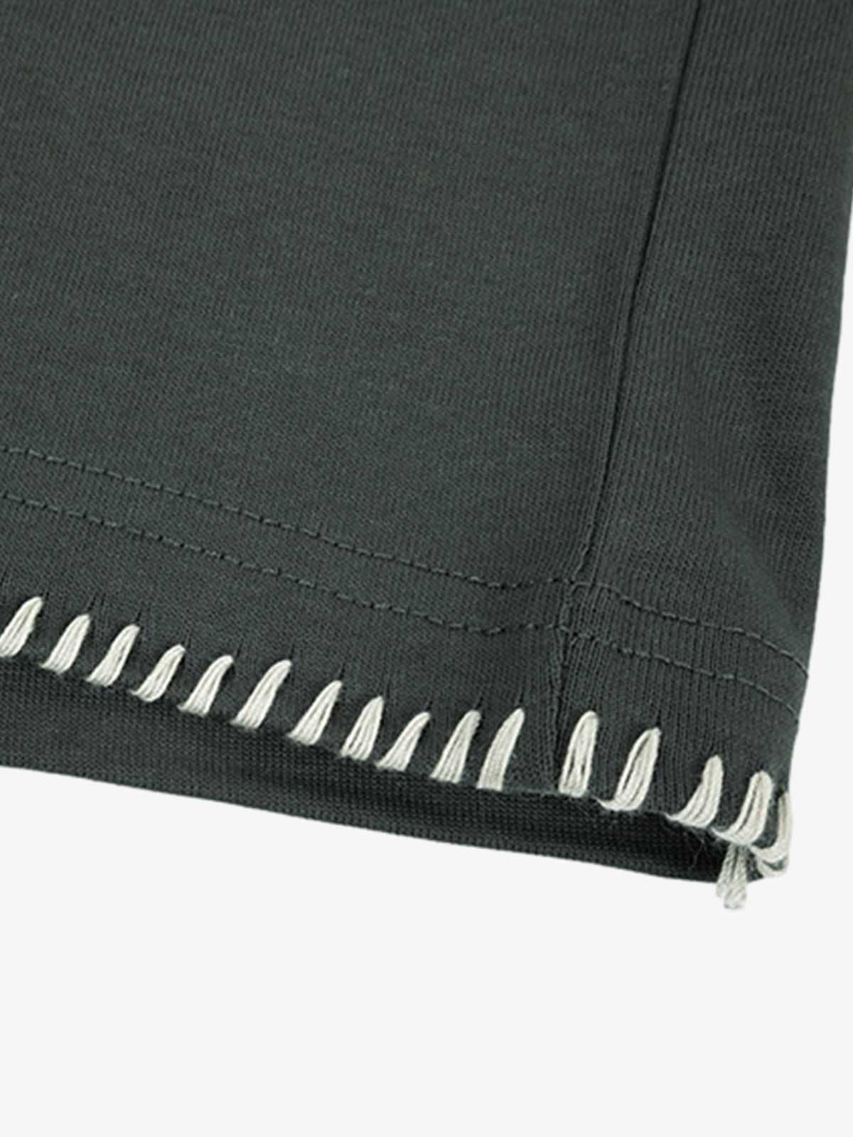 Minimal Exposed Stitch Design T-Shirt - Image 8