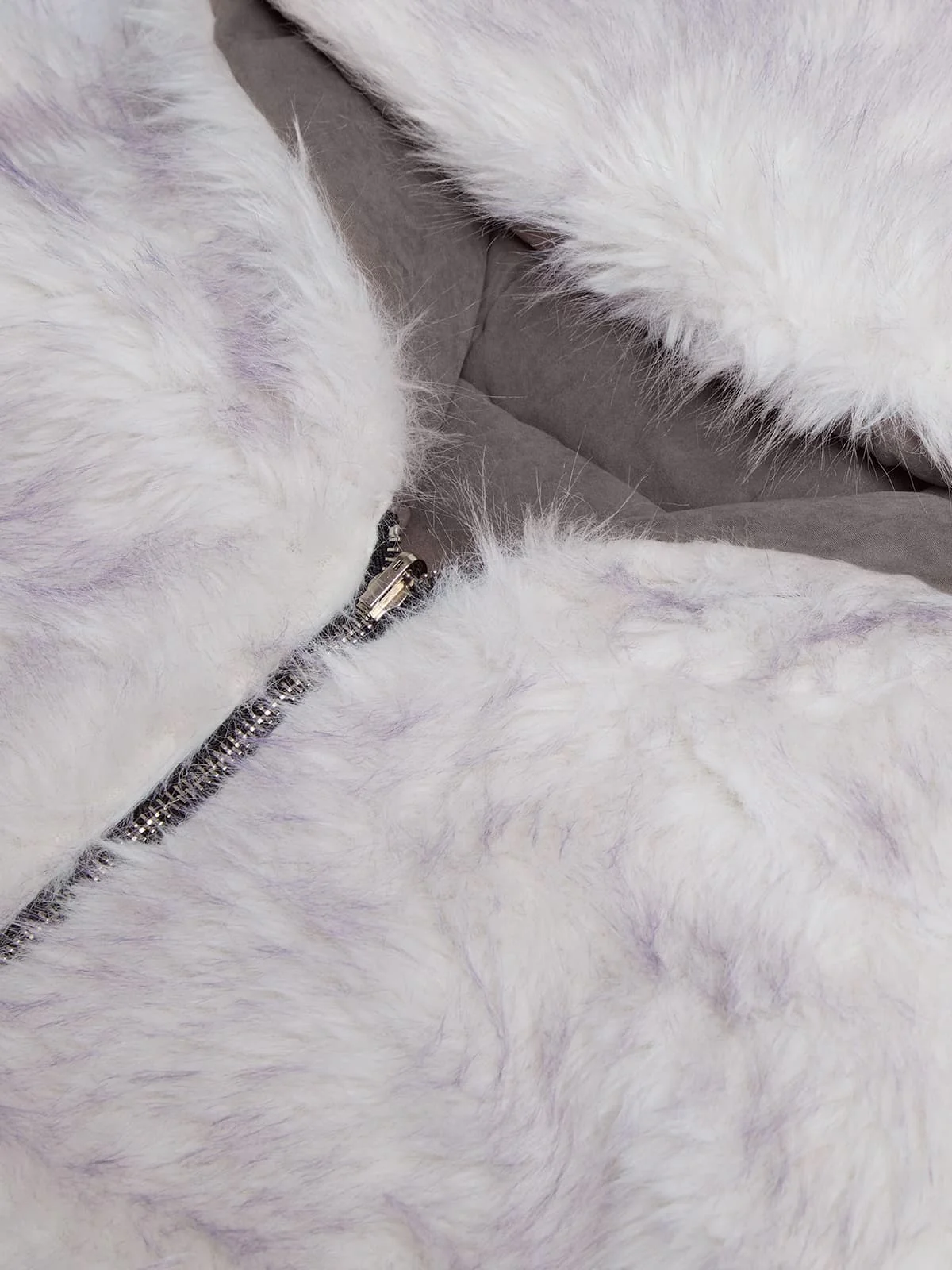 Oversized Reversible Fur Hooded Jacket - Image 14