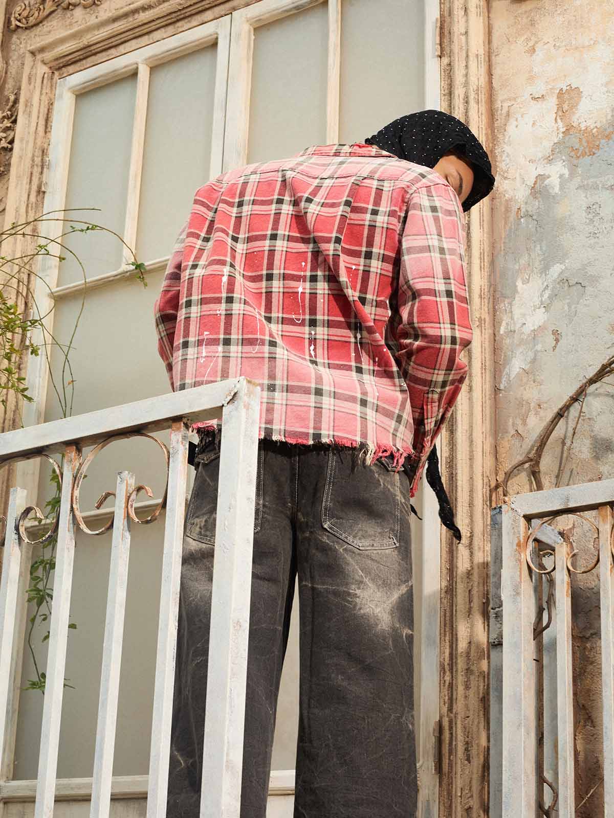 Paint Splatter Plaid Frayed Hem Button Up Shirt - Image 12