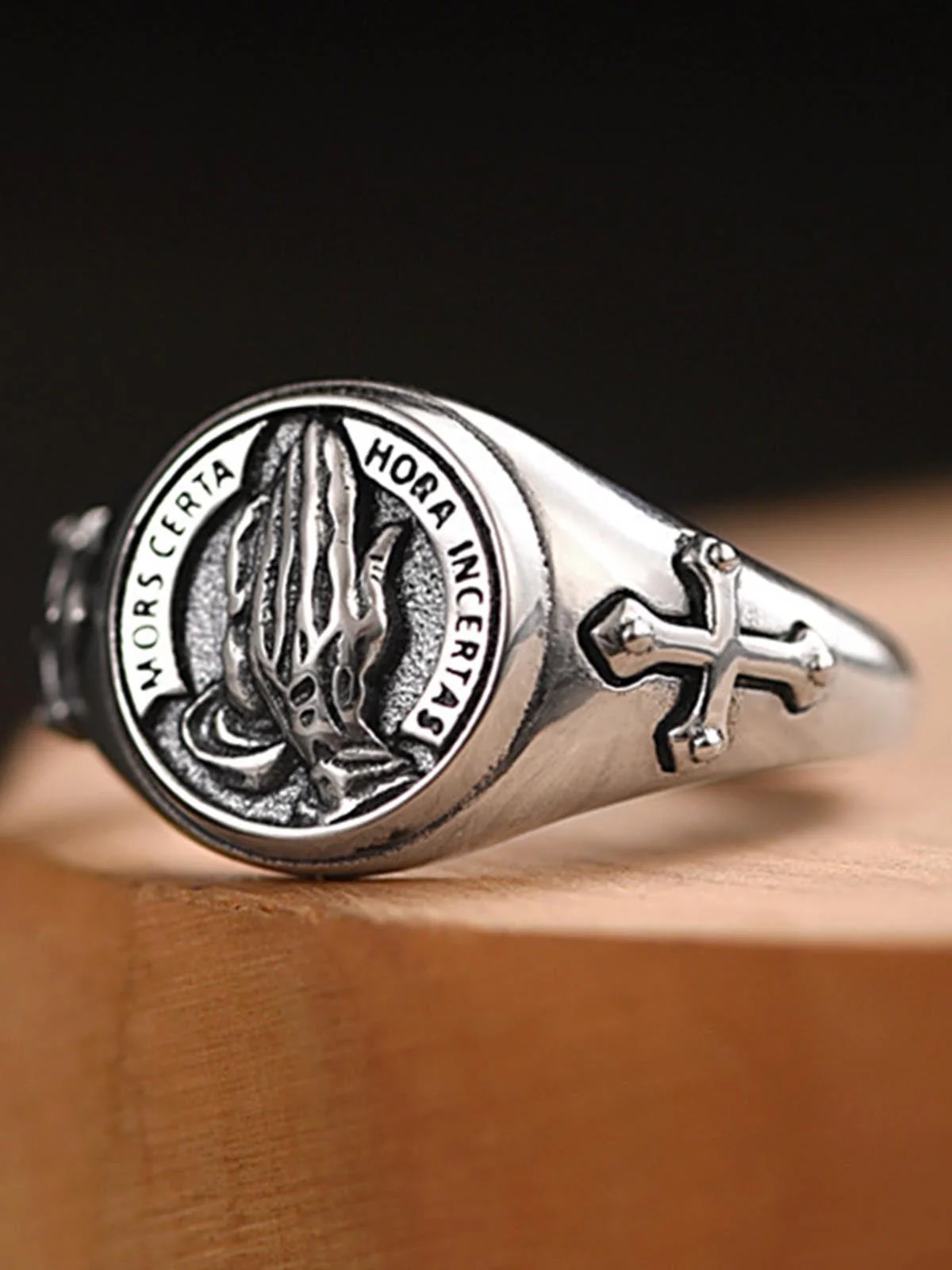 Praying Hands Signet Ring - Image 5