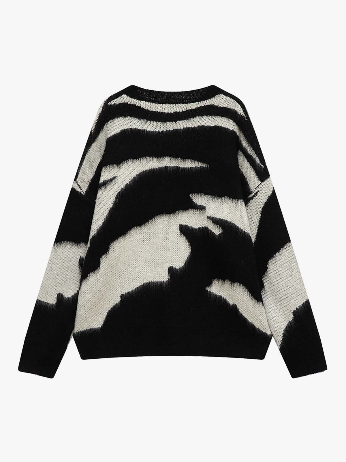 Retro Brushed Abstract Zebra-Style Pattern Sweater - Image 2