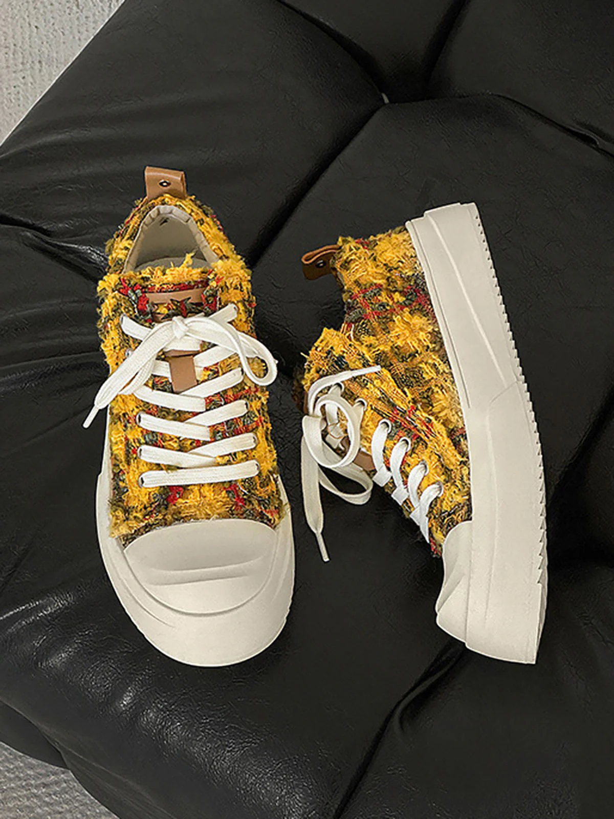 Retro Canvas Irregular Sneakers - Image 3