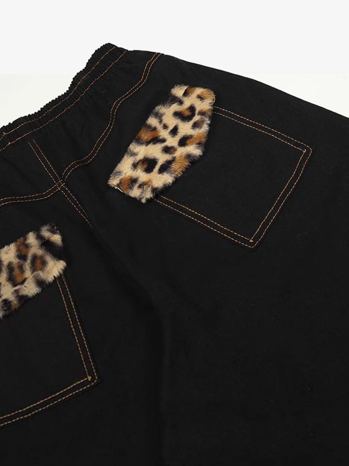 Retro Leopard Logo Wide-Leg Cropped Pants - Image 5