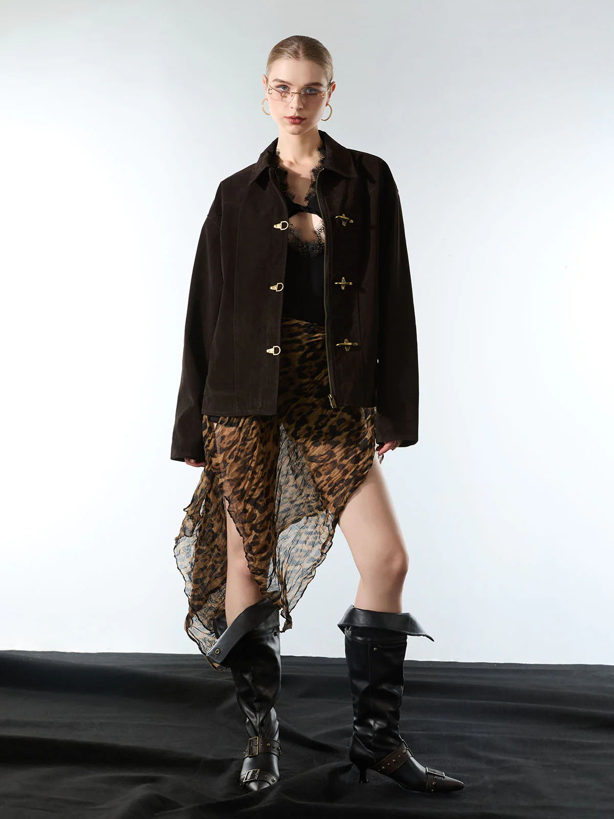 Retro Unique Metal Button Suede Lapel Bomber Jacket - Image 3