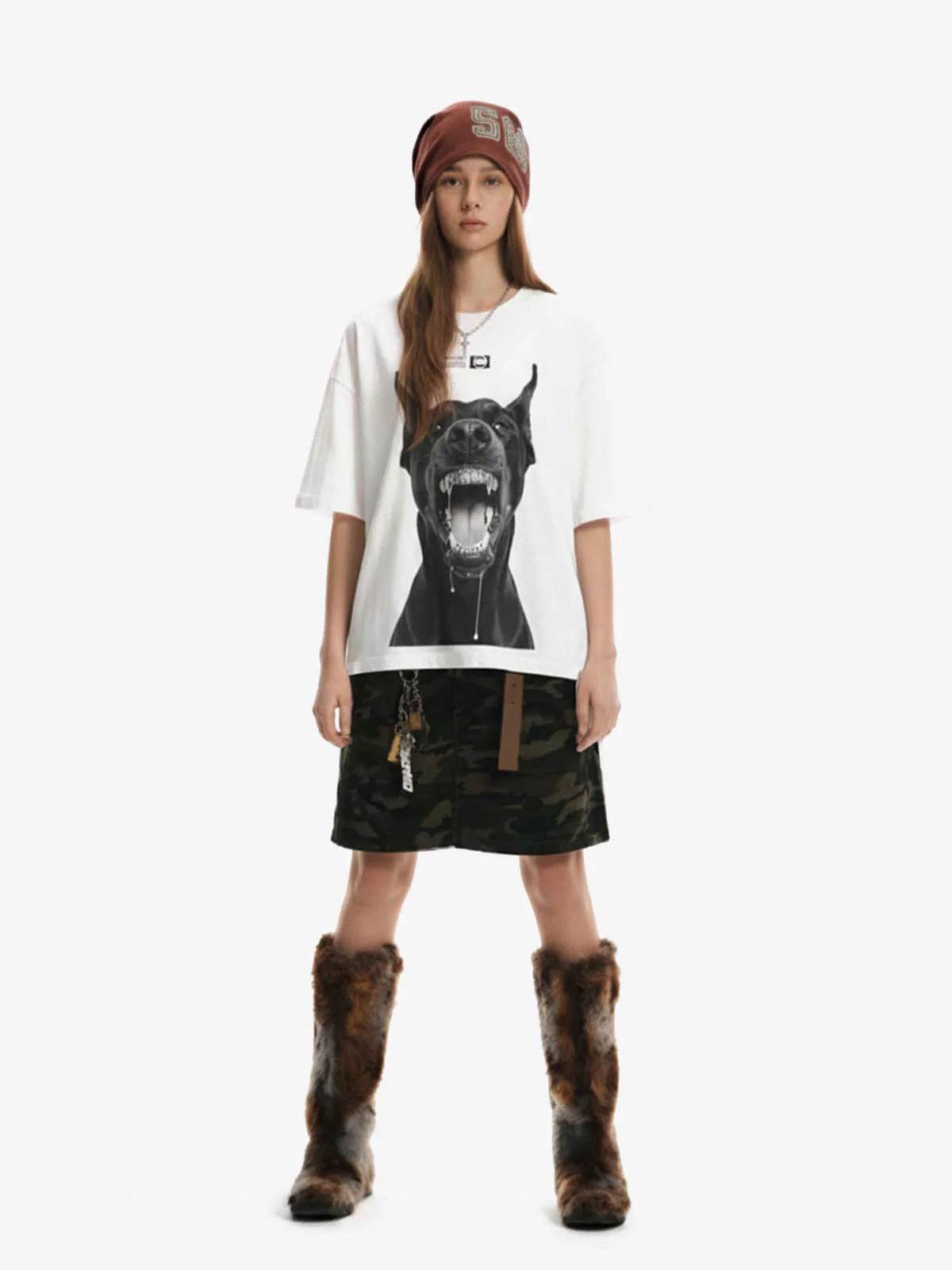 Snarling Doberman Graphic T-Shirt - Image 3
