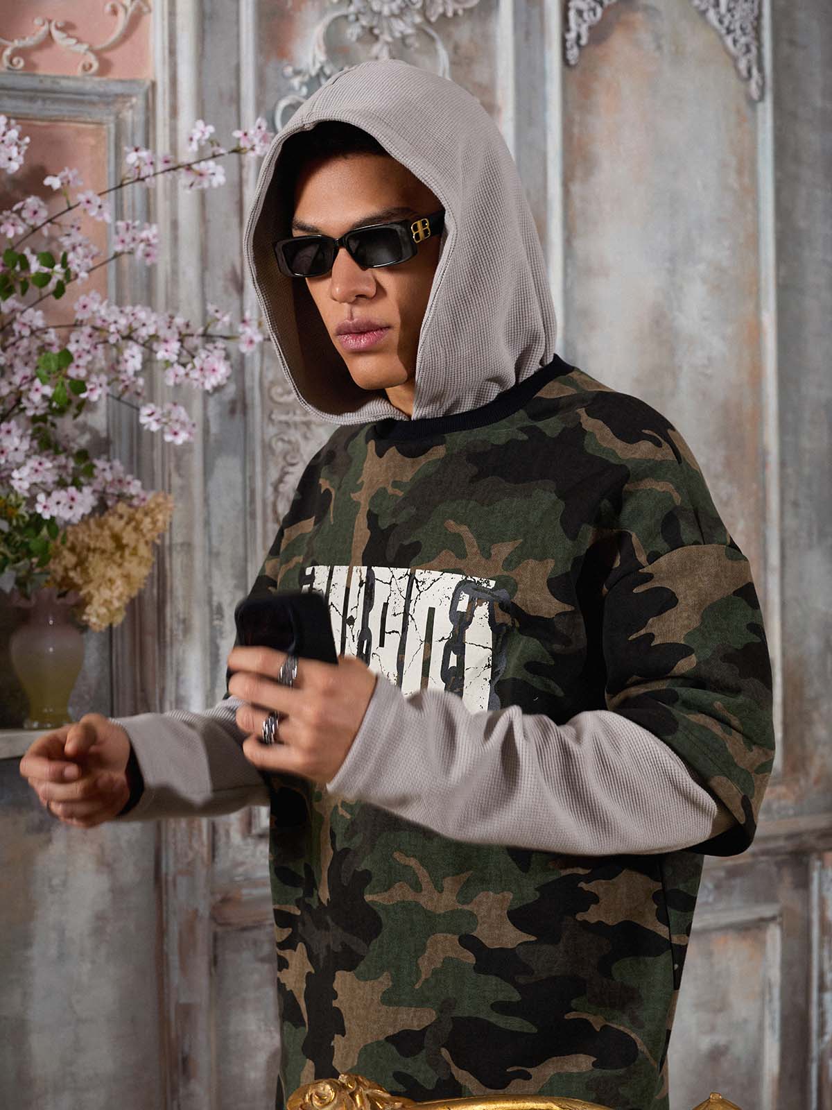 Street Camouflage Patchwork Faux Two-Piece Hooded Top - Image 6