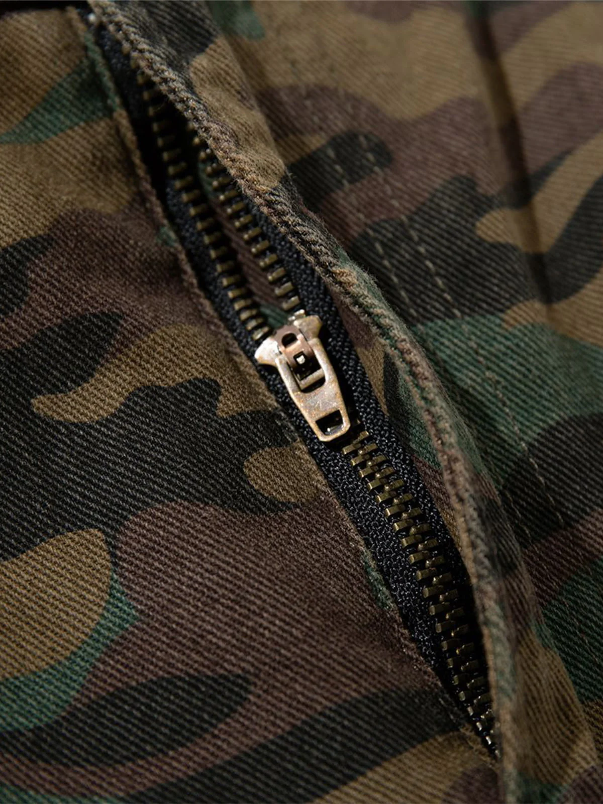 Street Camouflage Side-Striped Jeans - Image 9