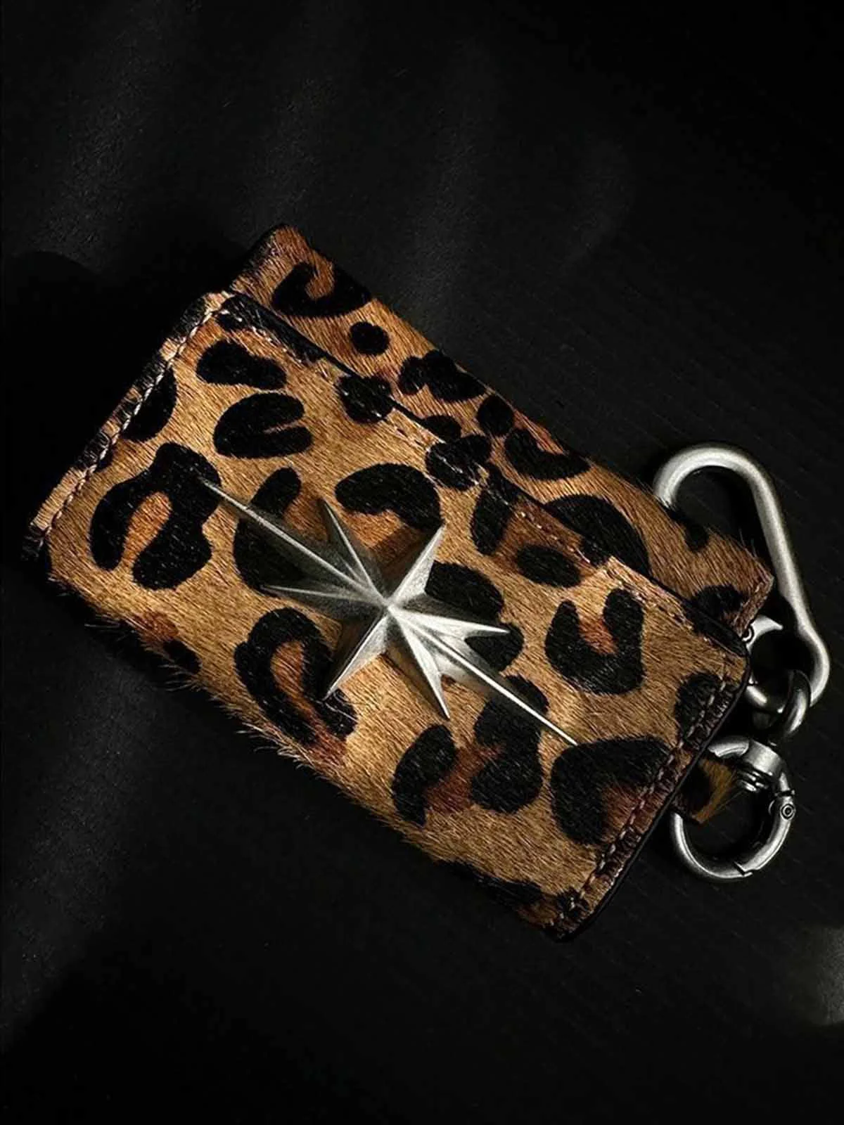 Streetwear Star Emblem Leather&Leopard Keychain Card Holder - Image 5