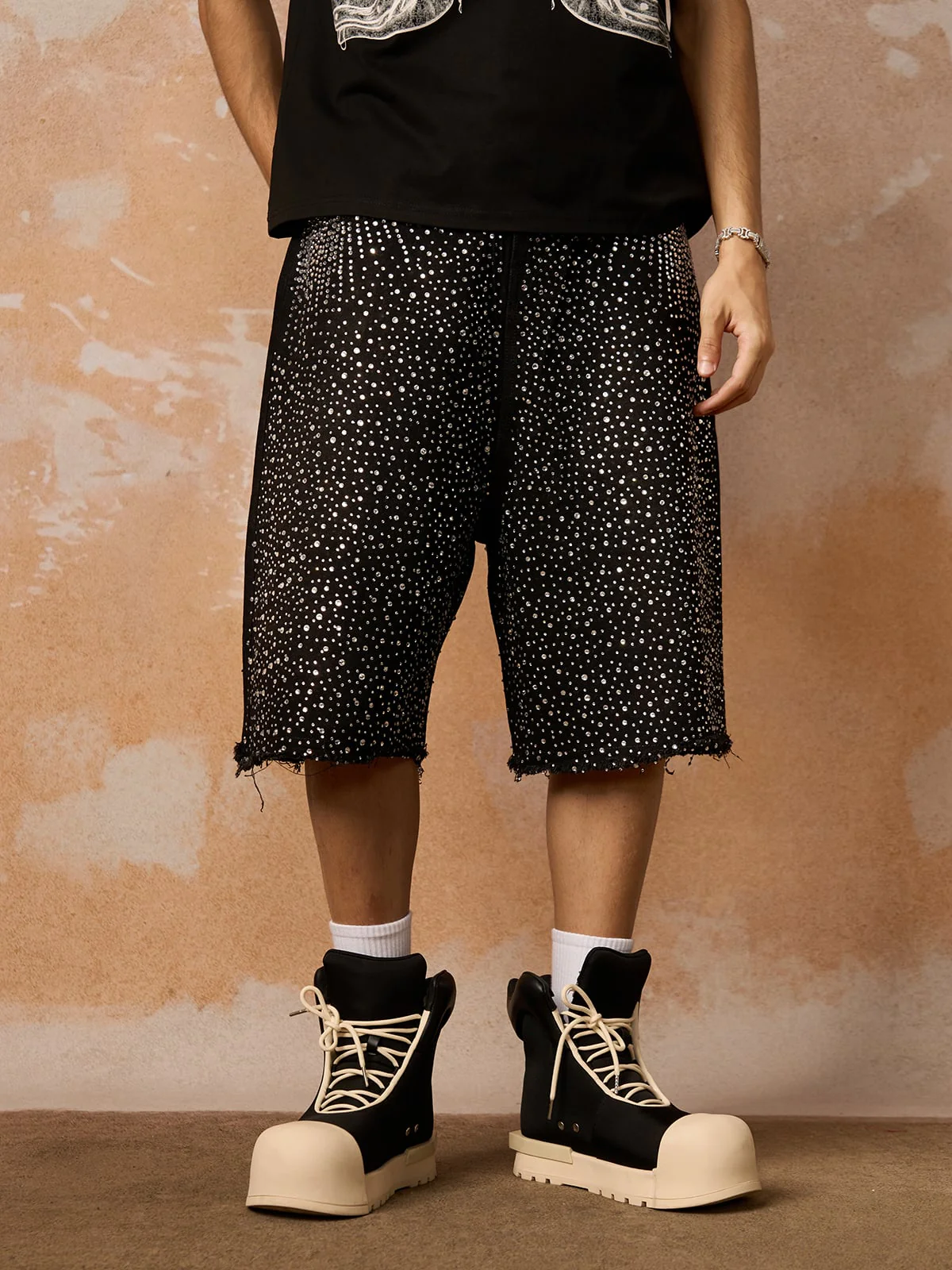 Retro Washed Rhinestone Raw Edge Denim Shorts - 2419 - Image 5