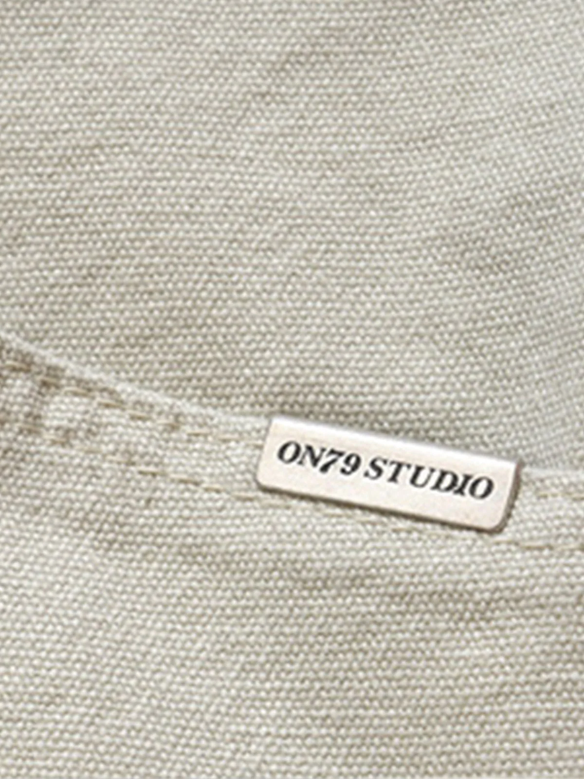 Retro Structured  Design Cargo Shorts - Image 6