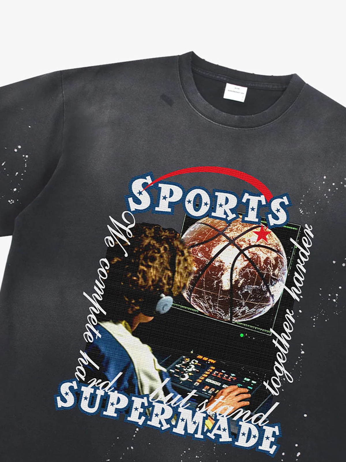 Supermade Vintage Sports Basketball Graphic T-Shirt - Image 9