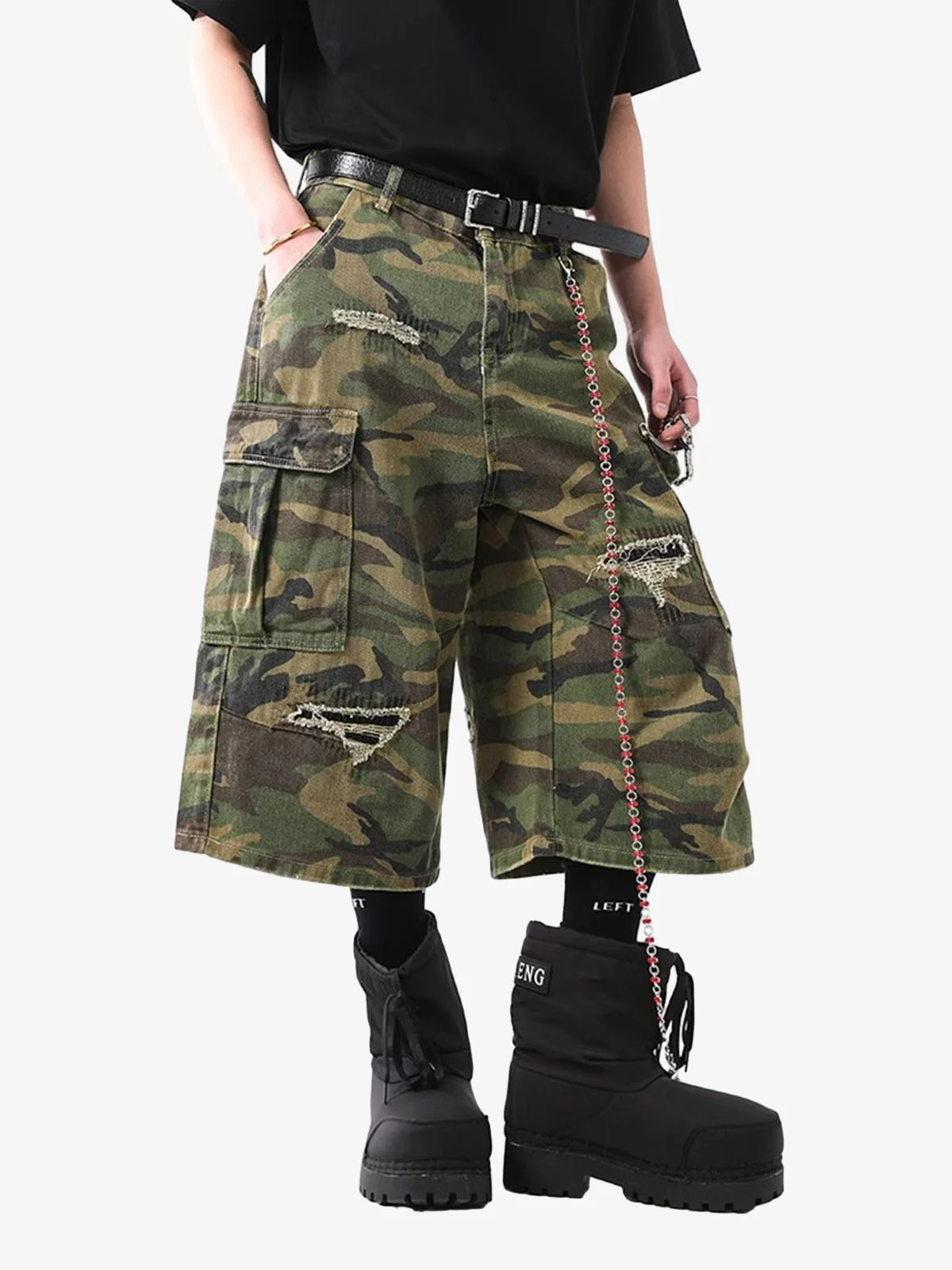 Retro Ripped Camouflage Cropped Jorts - 2387 - Image 10