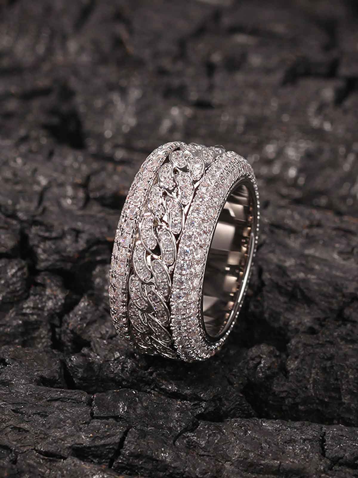 Thesupermade Full Diamond Spinnable Ring - Image 4