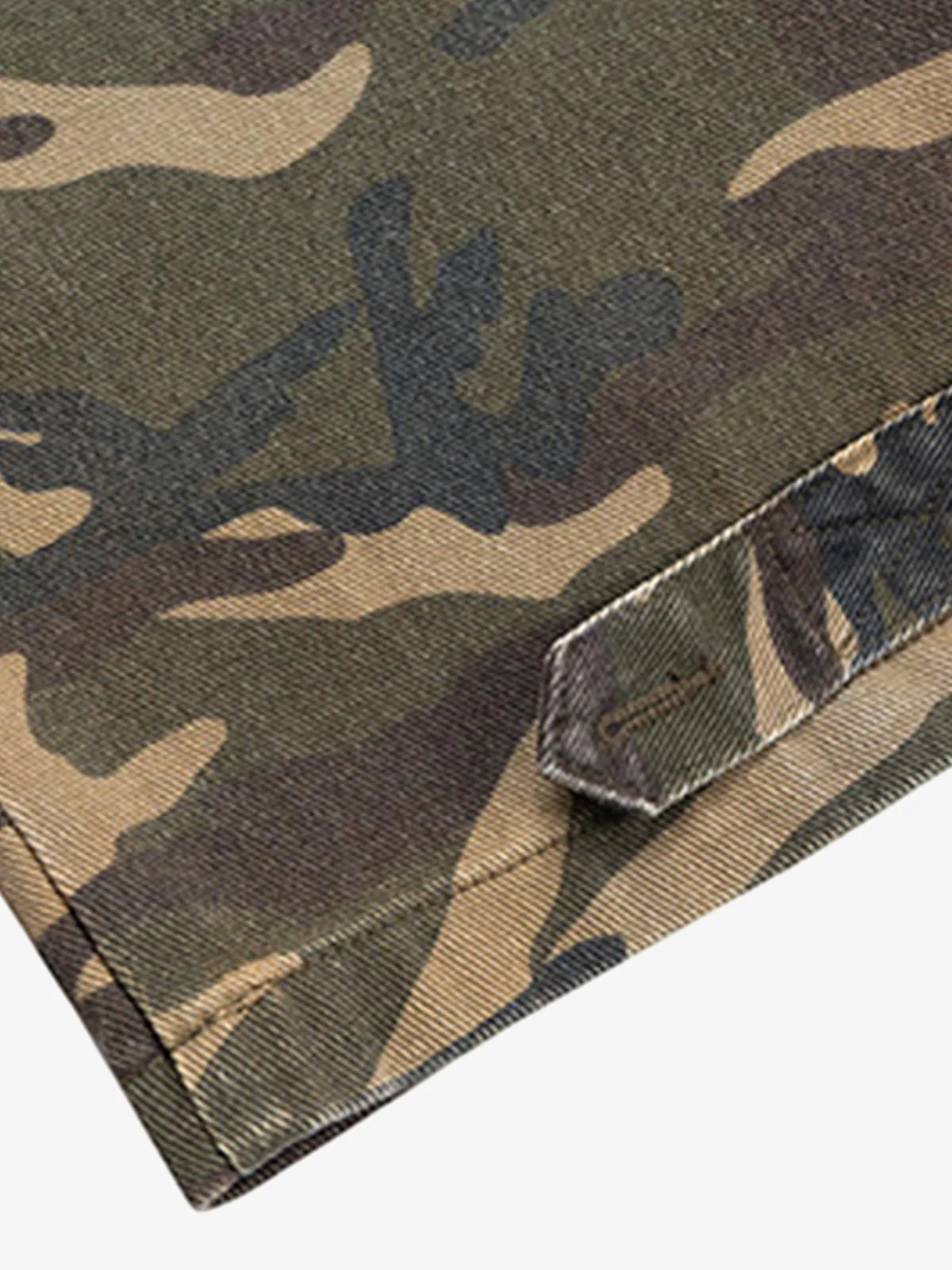 Retro Stitching Faux Two-Piece Camouflage Jeans - 2413 - Image 8