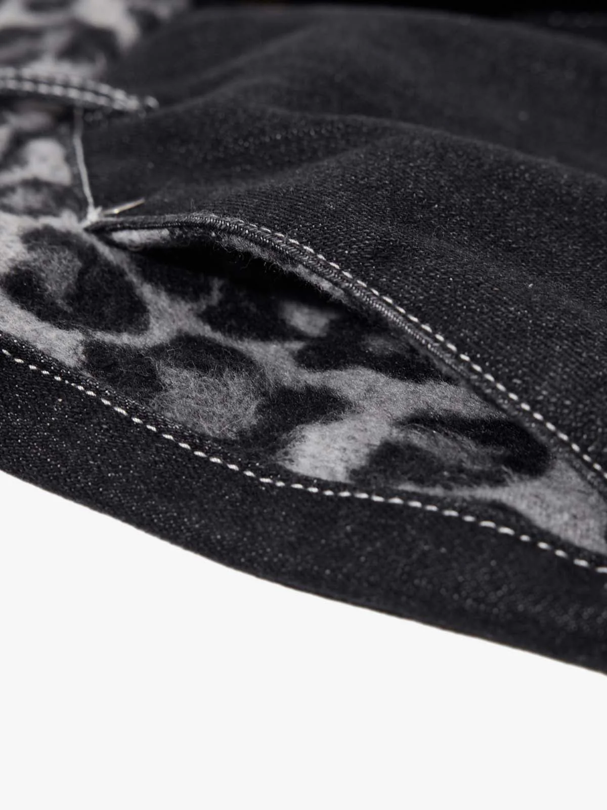 Vintage Leopard Print Waistband Patch Baggy Jeans - Image 8