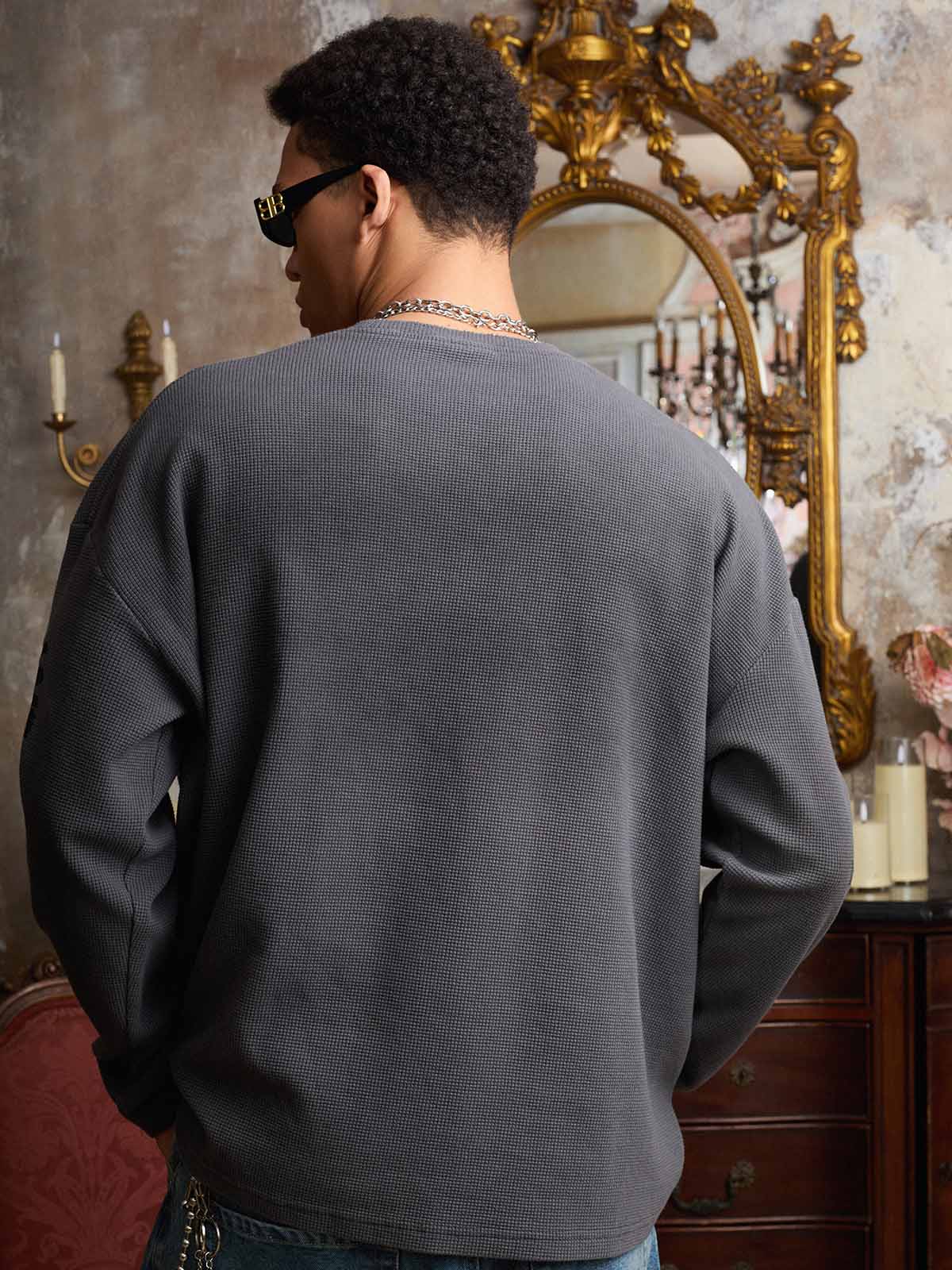 Waffle-Knit Distressed Gradient Print Long T-Shirt - Image 11