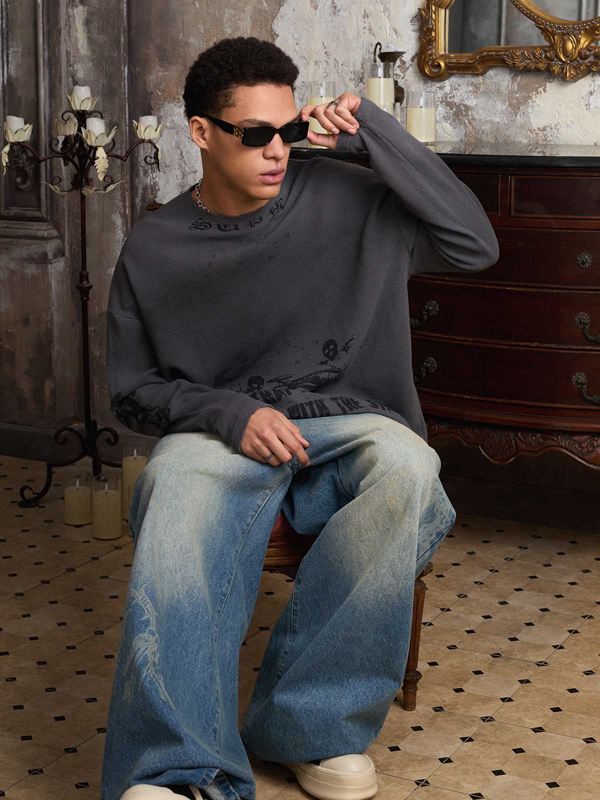 Waffle-Knit Distressed Gradient Print Long T-Shirt - Image 3