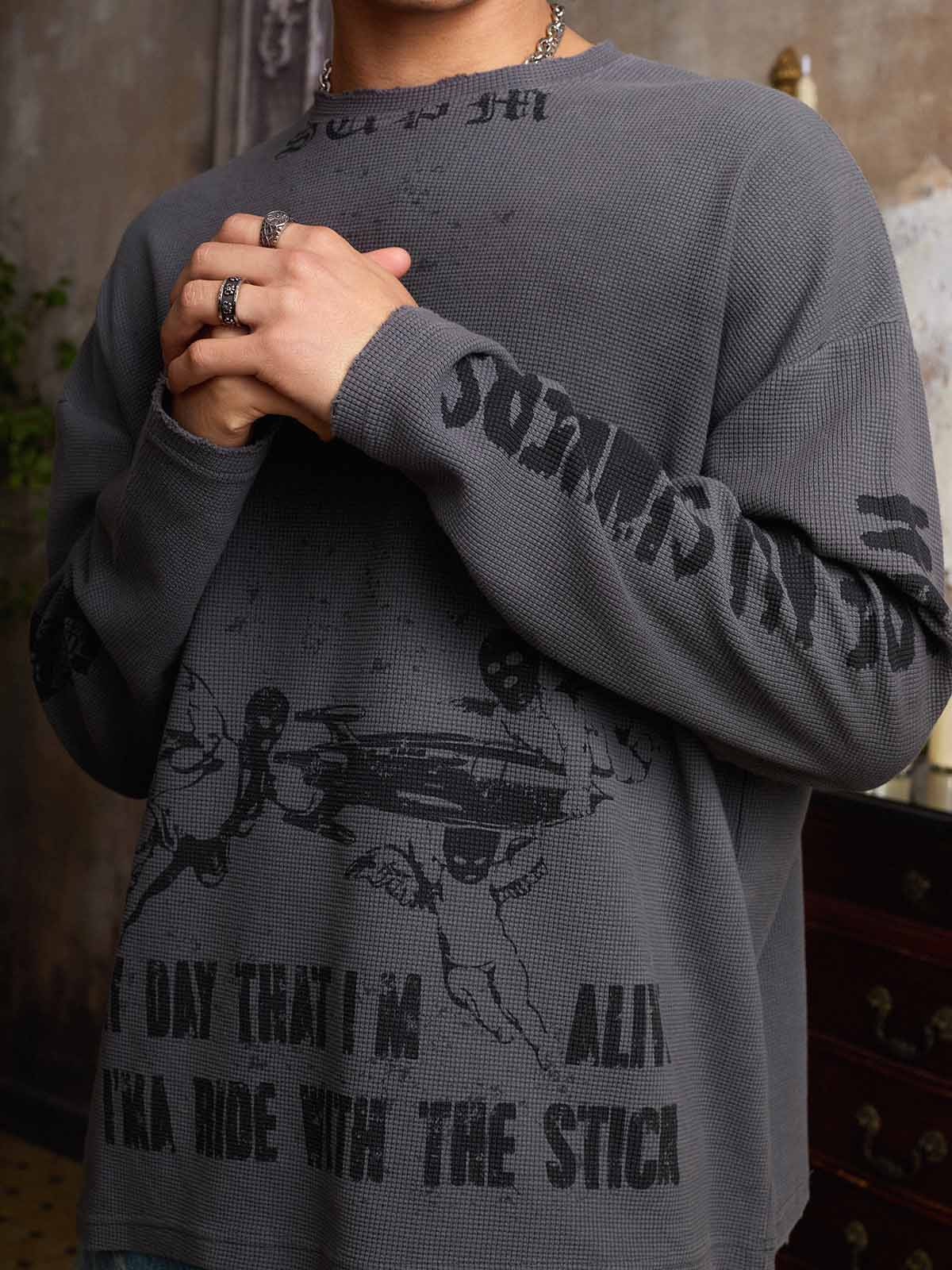 Waffle-Knit Distressed Gradient Print Long T-Shirt - Image 6
