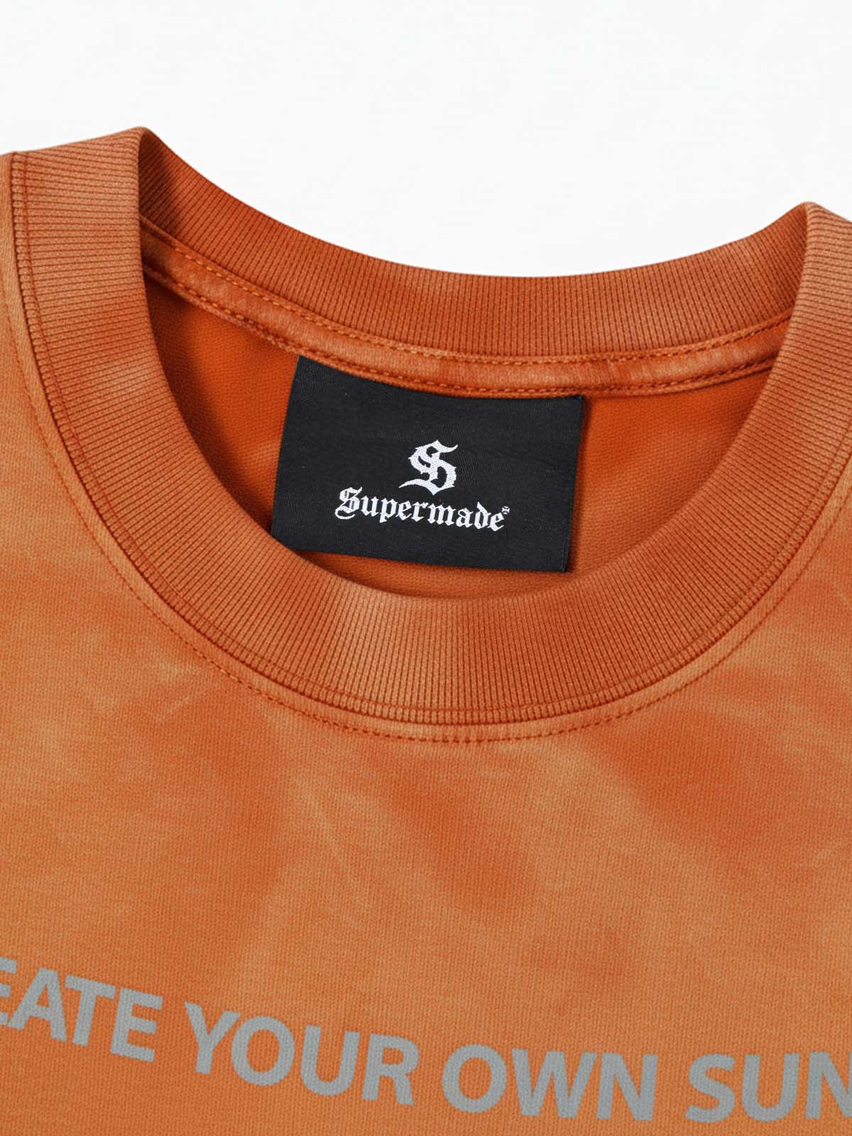 Washed Gradient Gothic Logo Graphic Cotton T-Shirt - Image 3